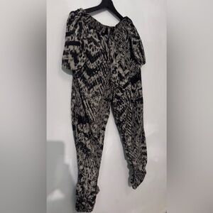 Tapered, harem style silk trousers. Size M